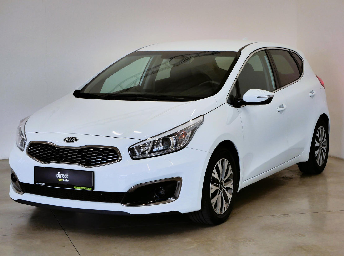Kia Ceed 1.6 GDi Top