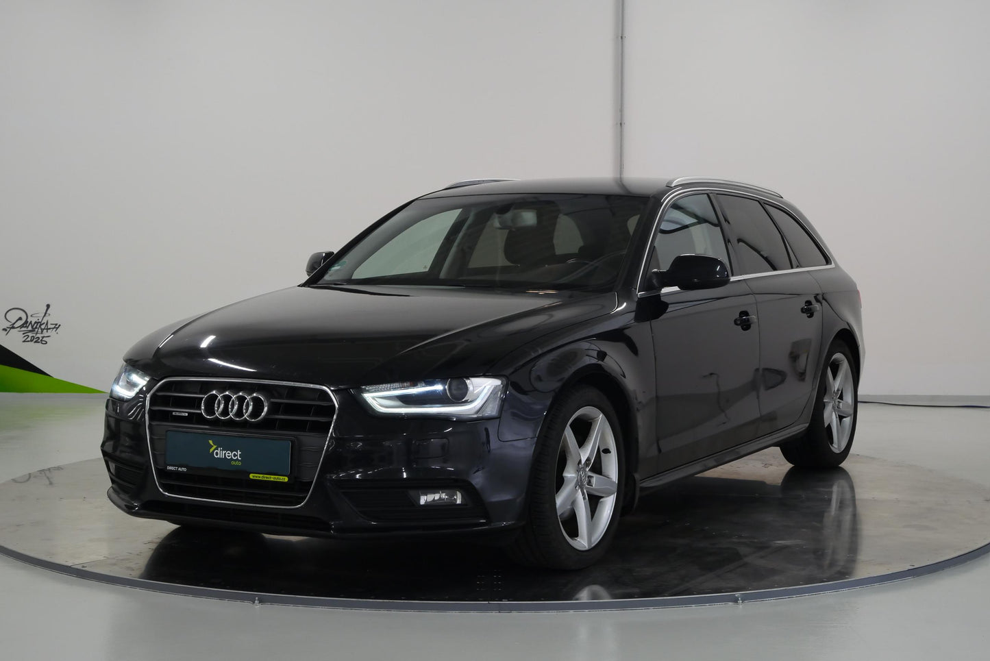 Audi A4 2.0 TDI 130 kW Attraction