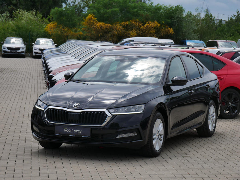 Škoda Octavia 1.5 TSI 110 kW Ambition M-HEV