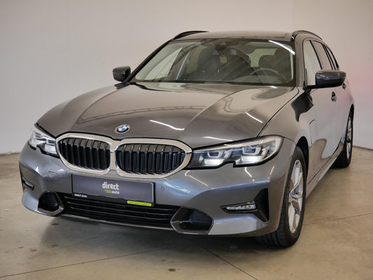 BMW Řada 3 330e 215 kW xDrive Touring