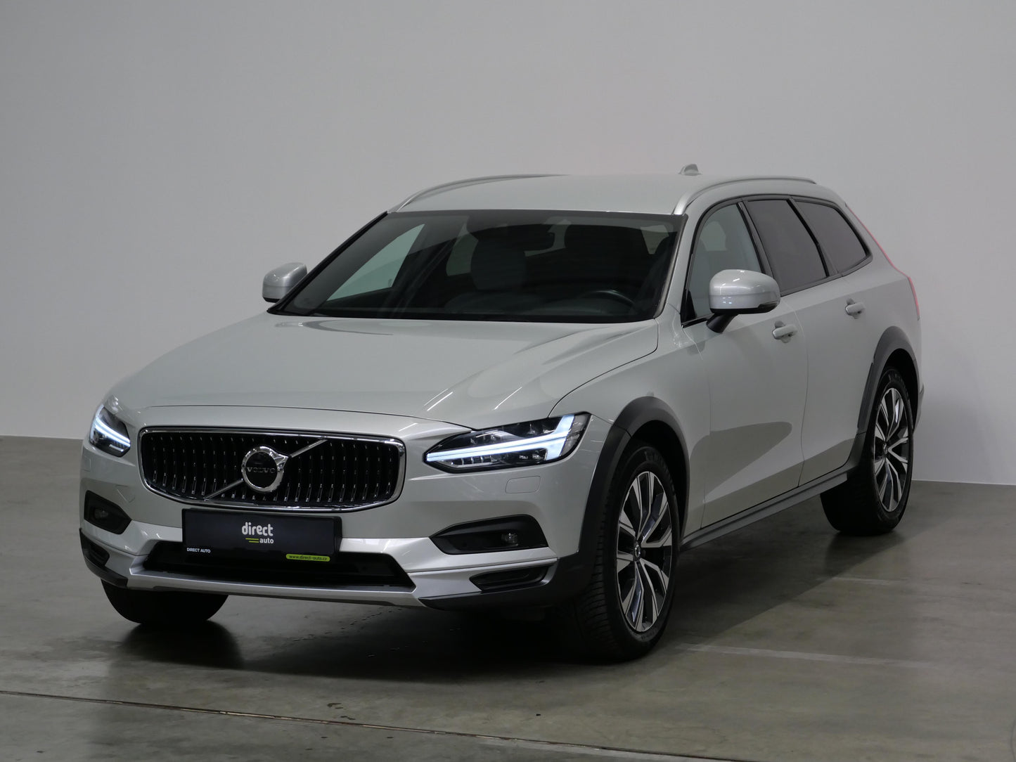 Volvo V90 2.0 B5 173 kW Cross Country