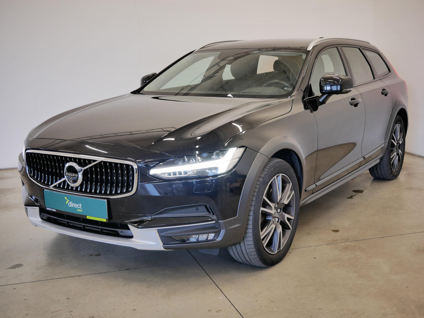 Volvo V90 D4 140kW AUT AWD Cross Country
