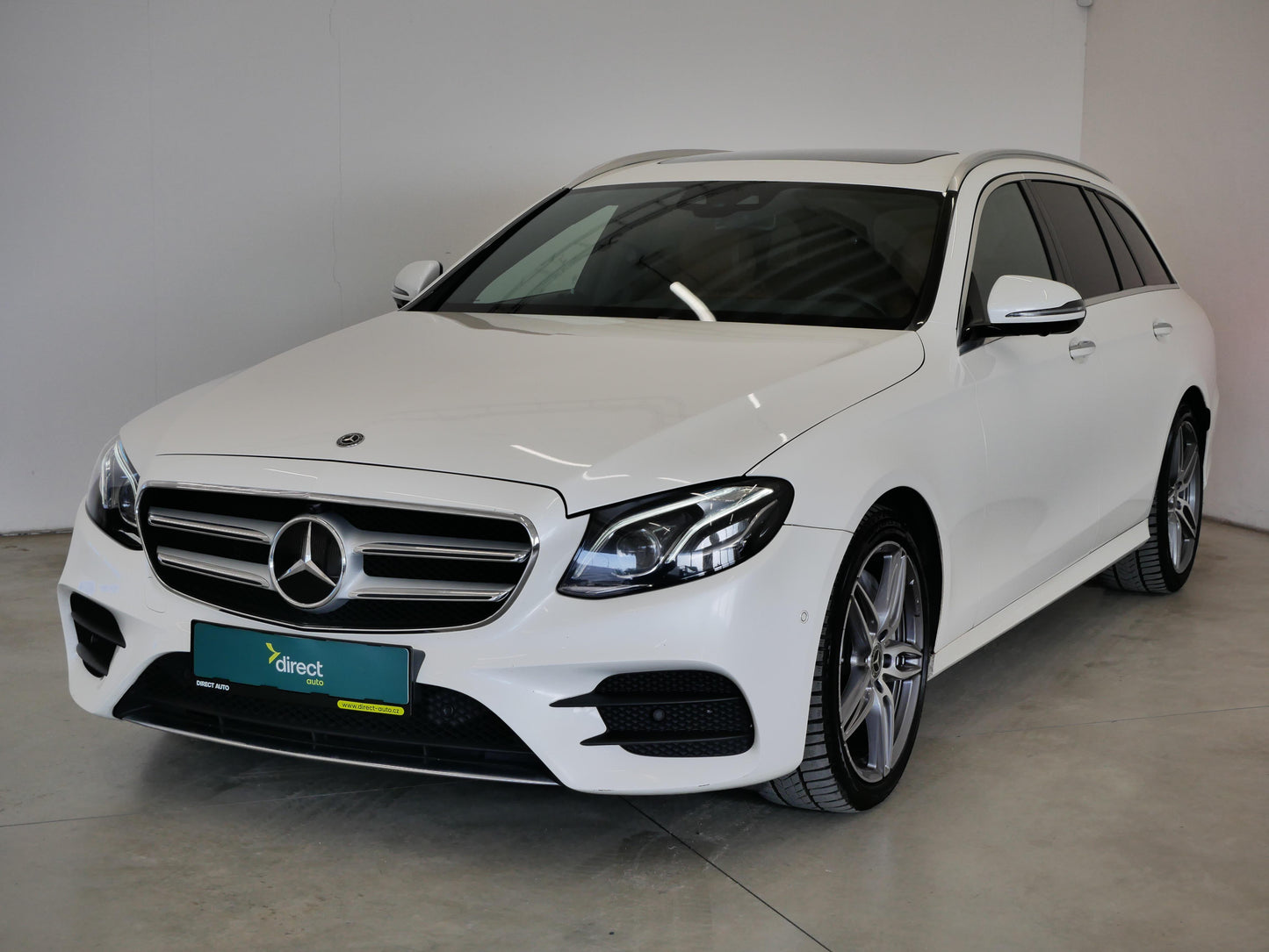 Mercedes-Benz E-Class E400 4MATIC 245KW
