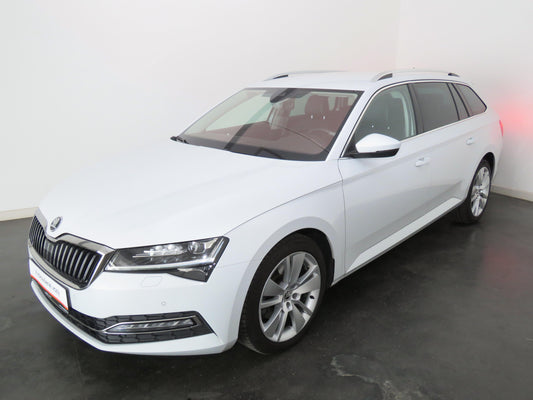 Škoda Superb 2.0 TDI 110 kW Style + Extra