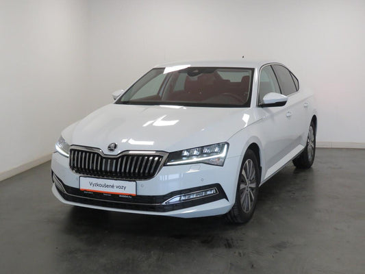 Škoda Superb 2.0 TDI 110 kW DSG Style Plus