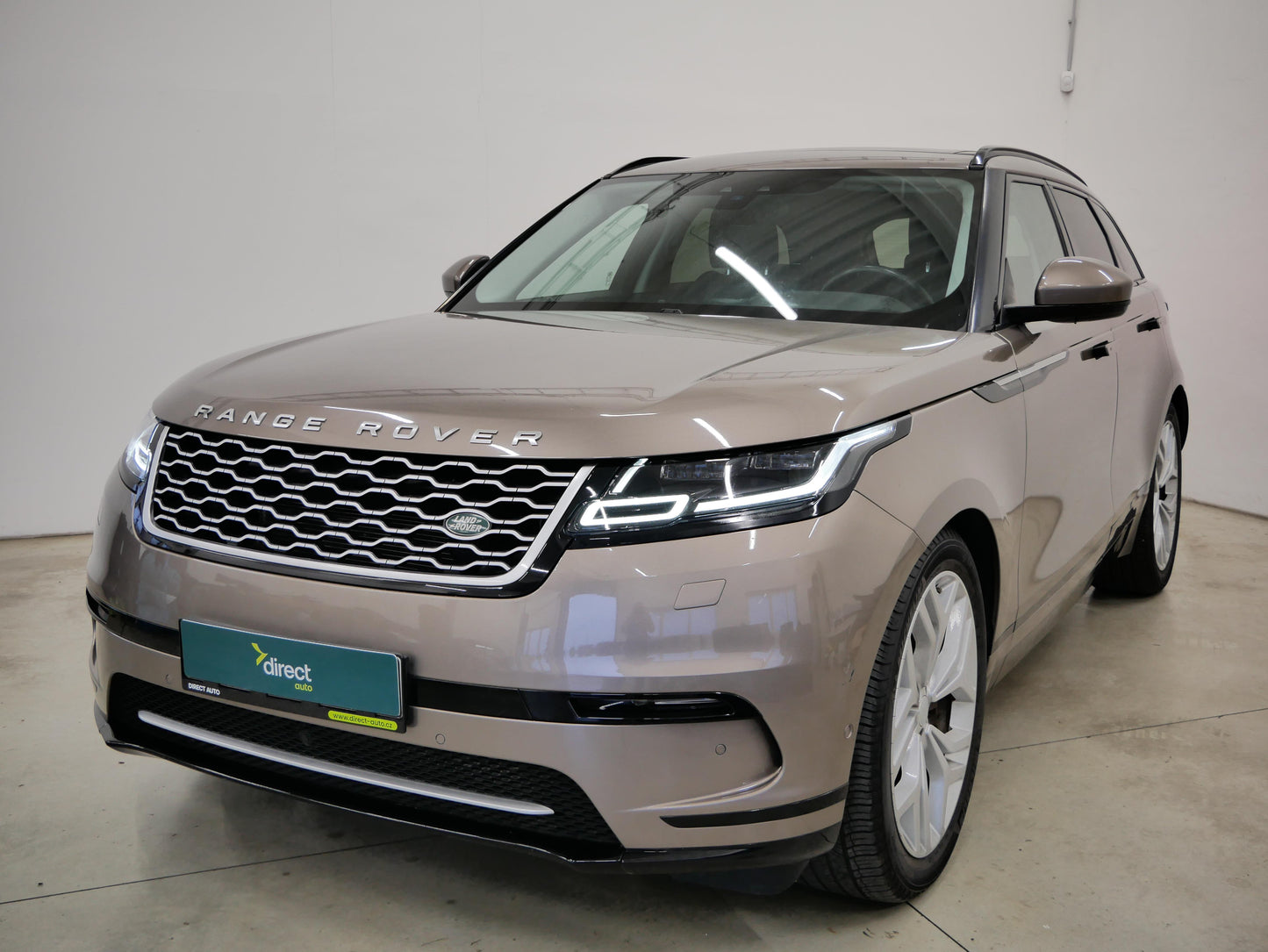 Land Rover Range Rover Velar D300 221 kW AWD SE
