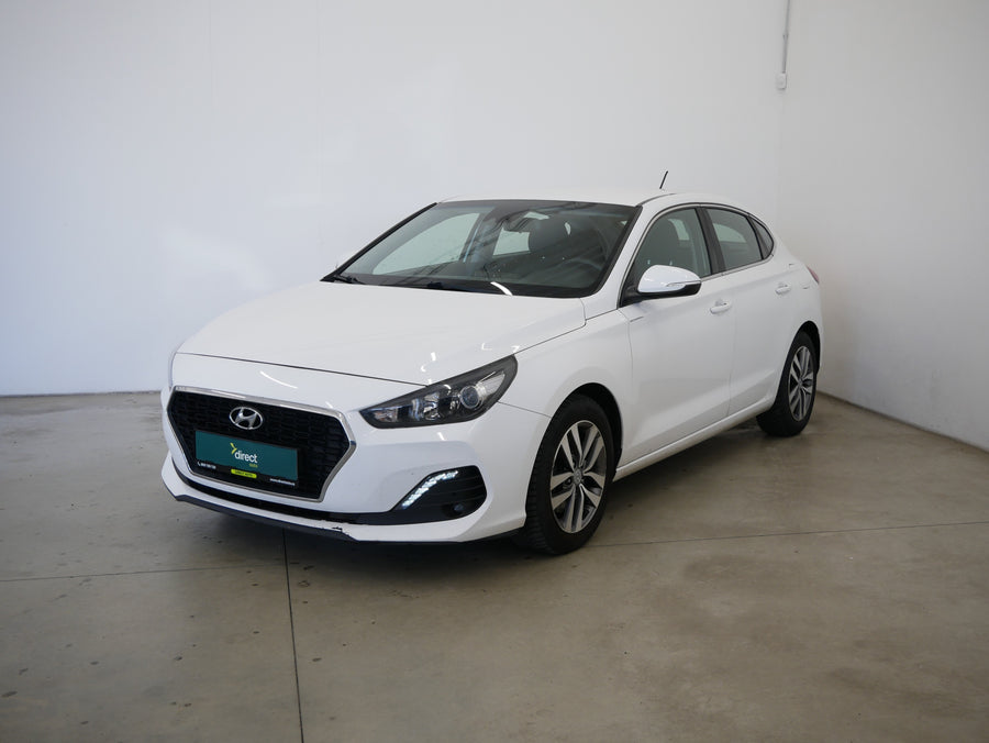 Hyundai i30 1.4T-GDI 104kW TrikolortComfor – foto 1