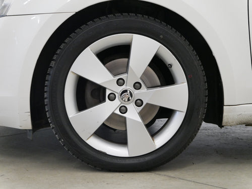 Škoda Octavia 2.0 TDI 110kW Style – foto 10