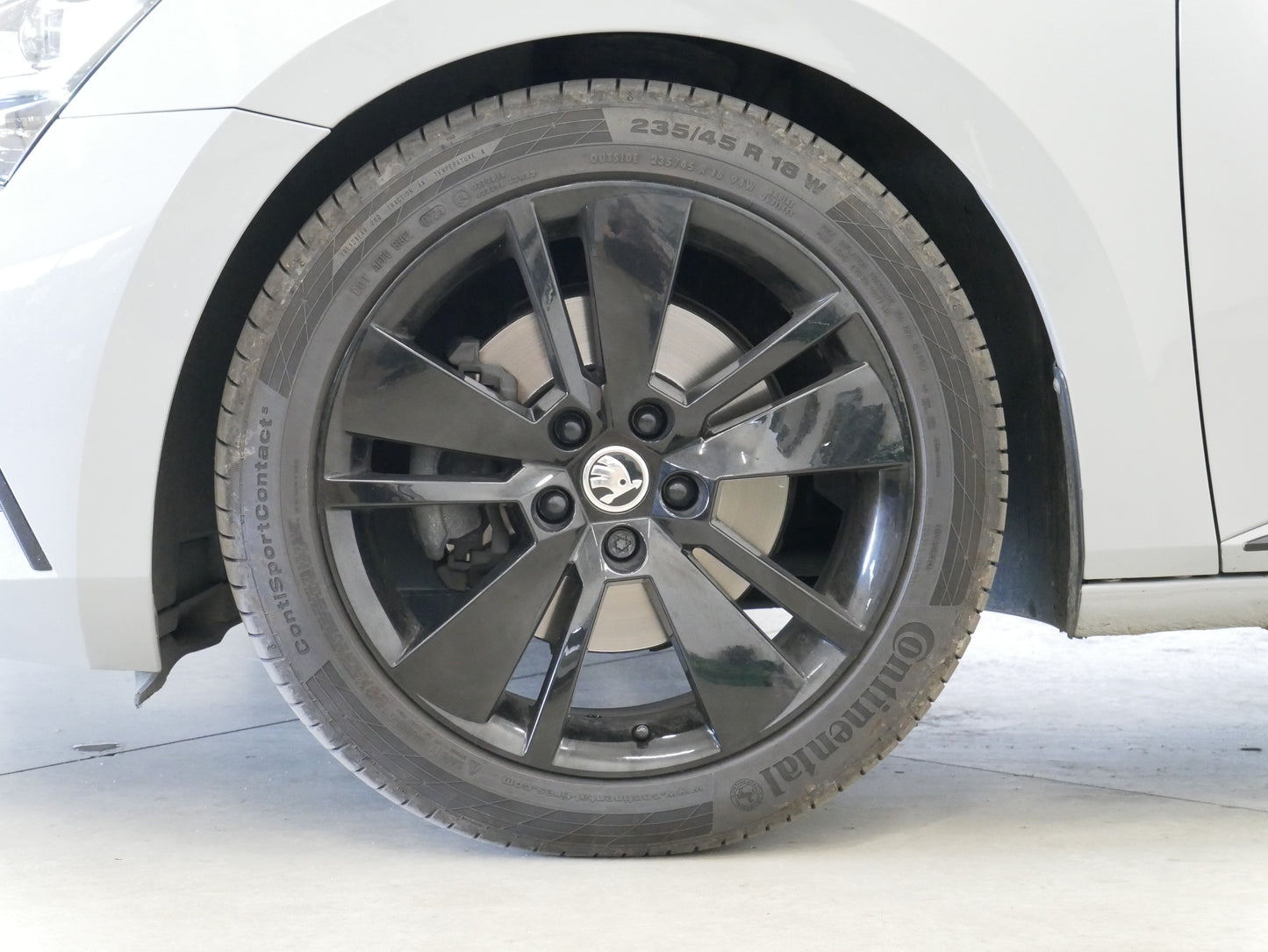 Škoda Superb 2.0 TSI 140 kW DSG Sportline