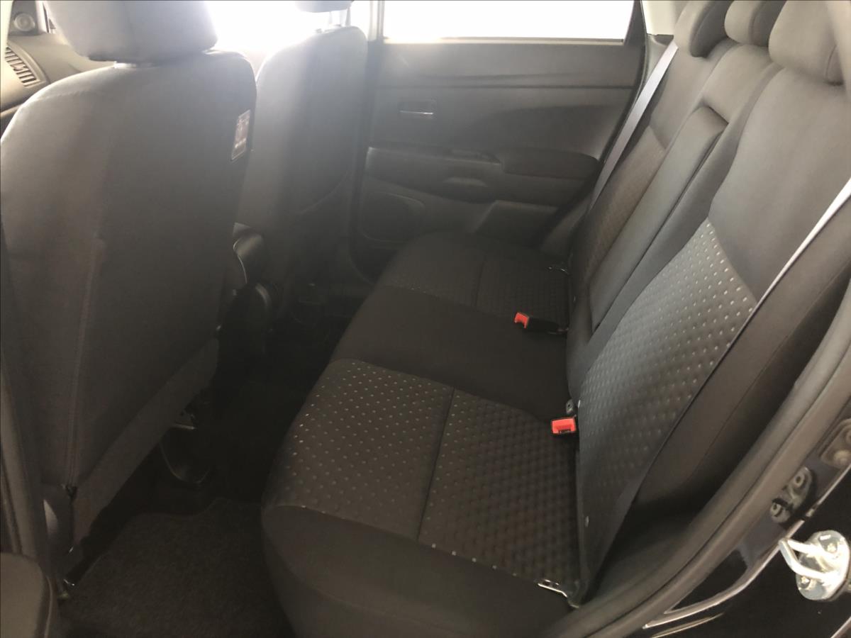 Mitsubishi ASX 1.8 DI-D INVITE