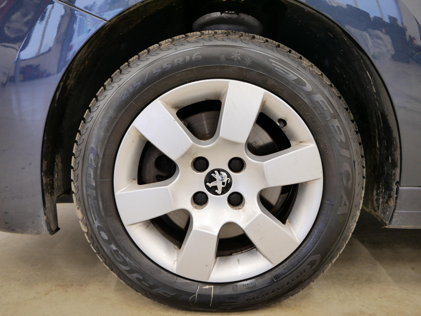 Peugeot 5008 2.0 HDi 110kW Business line