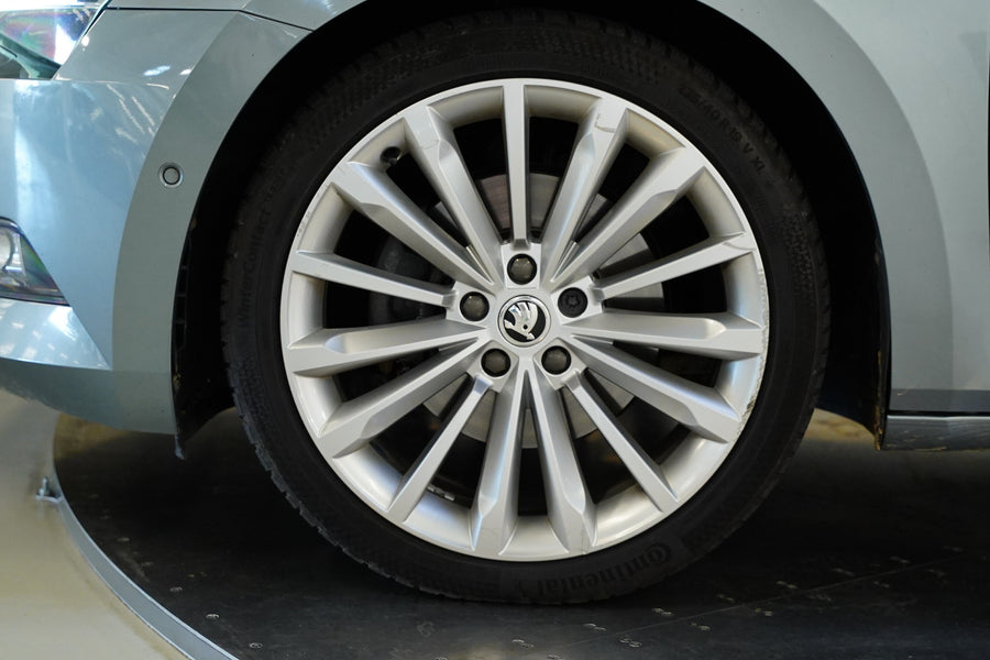 Škoda Superb 2.0 TDI 140 KW – foto 10