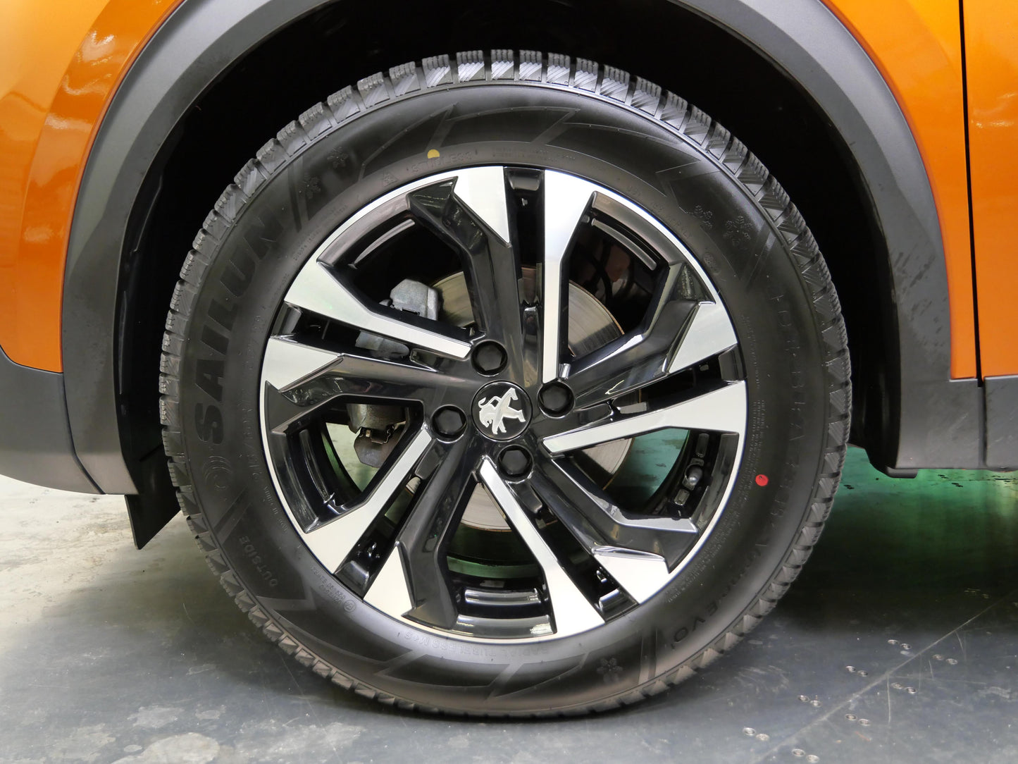 Peugeot 2008 1.2 PureTech 96 kW GT Line