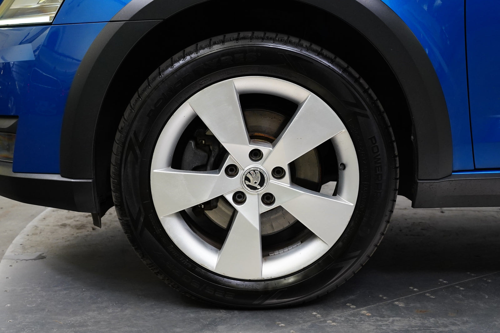 Škoda Octavia 2.0 TDI 135 kW DSG 4x4 Scout – foto 10