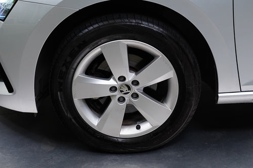 Škoda Scala 1.0 TSI 81 kW Ambition – foto 10