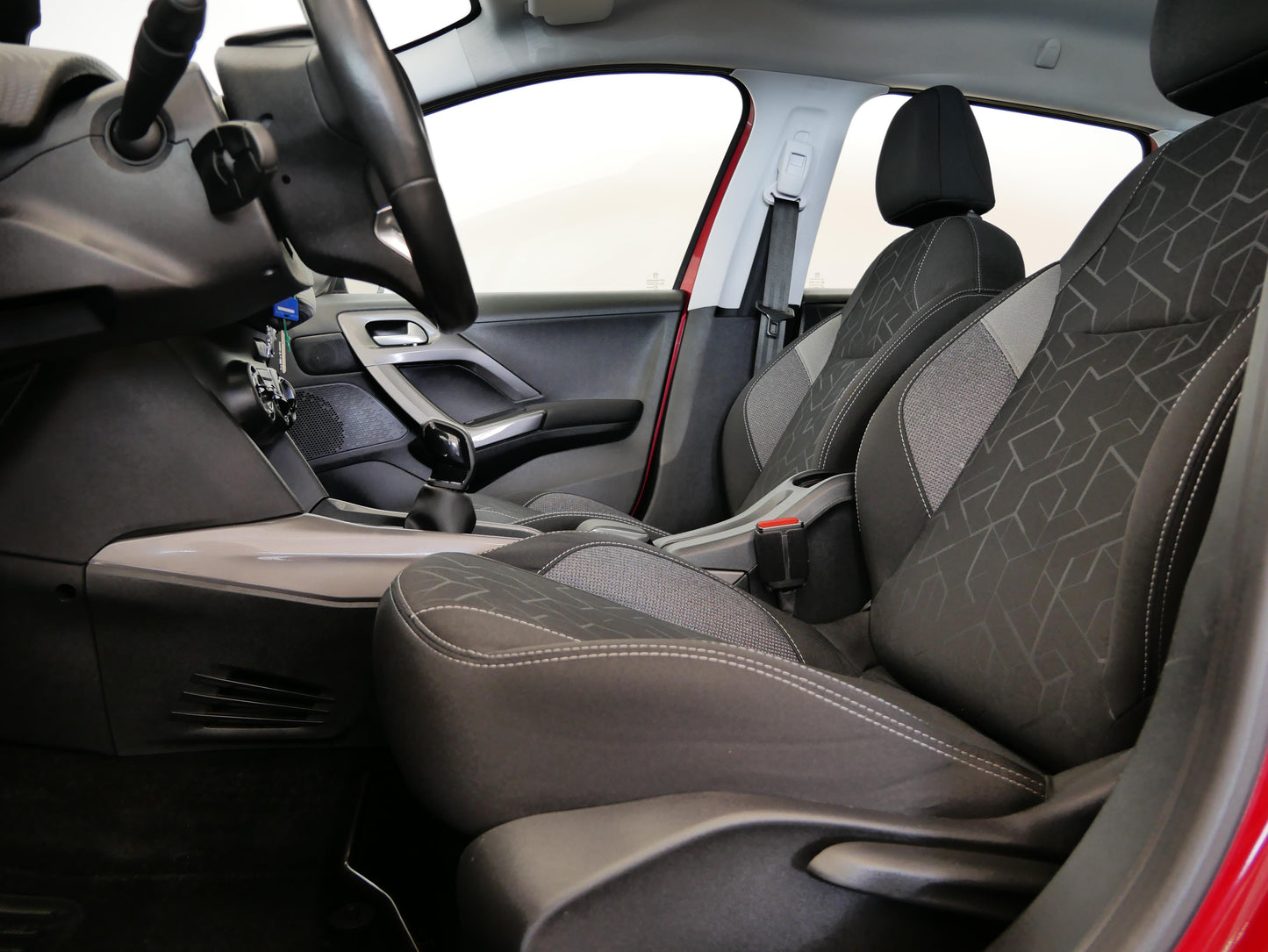 Peugeot 2008 1.2 Puretech 82 kW Active