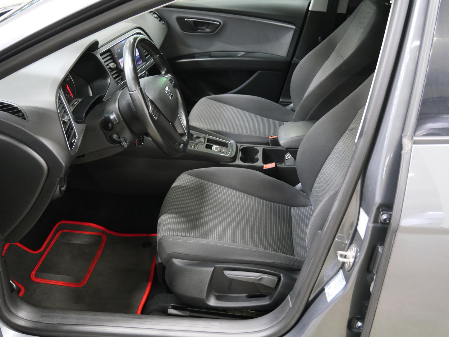 Seat Leon 1.6 TDI 85 kW DSG Style