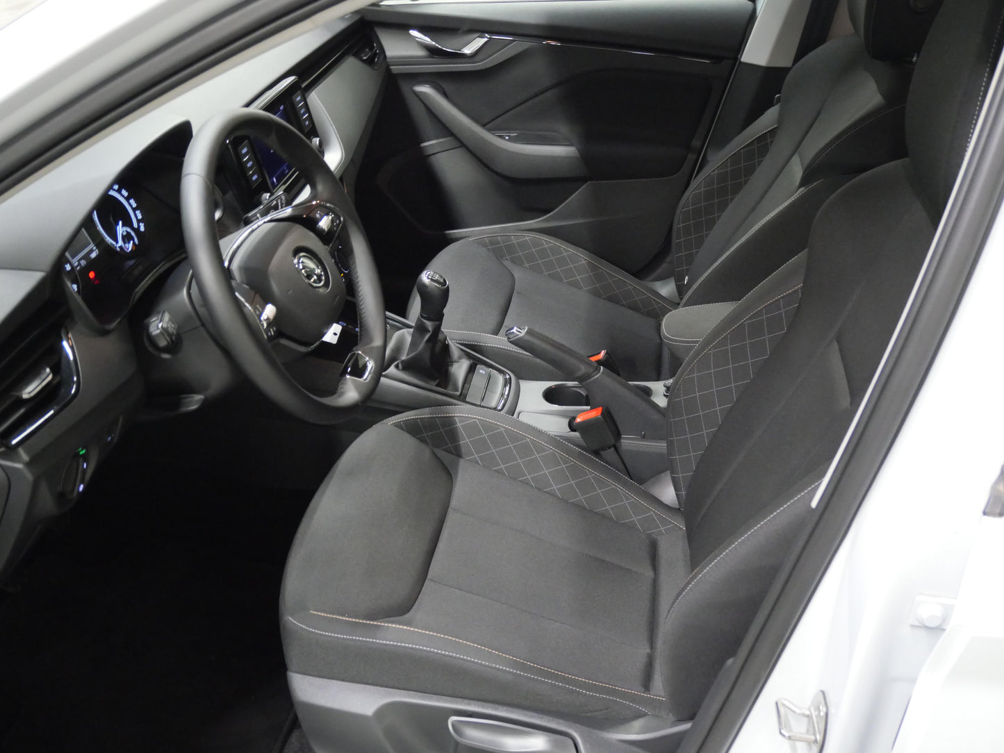 Škoda Scala 1.0 TSI 81 kW AMBITION PLUS