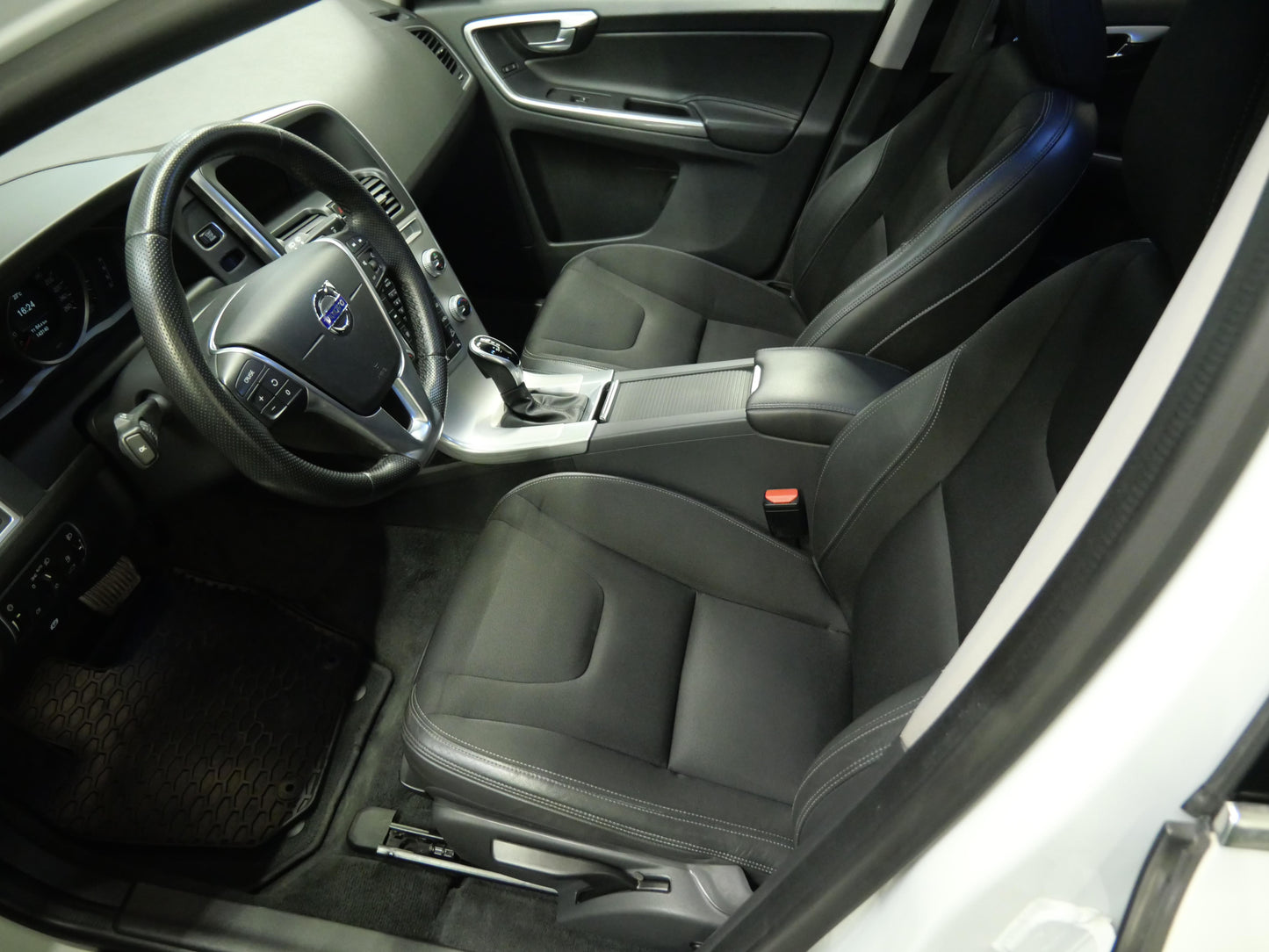 Volvo XC60 D4 140 kW AWD Momentum