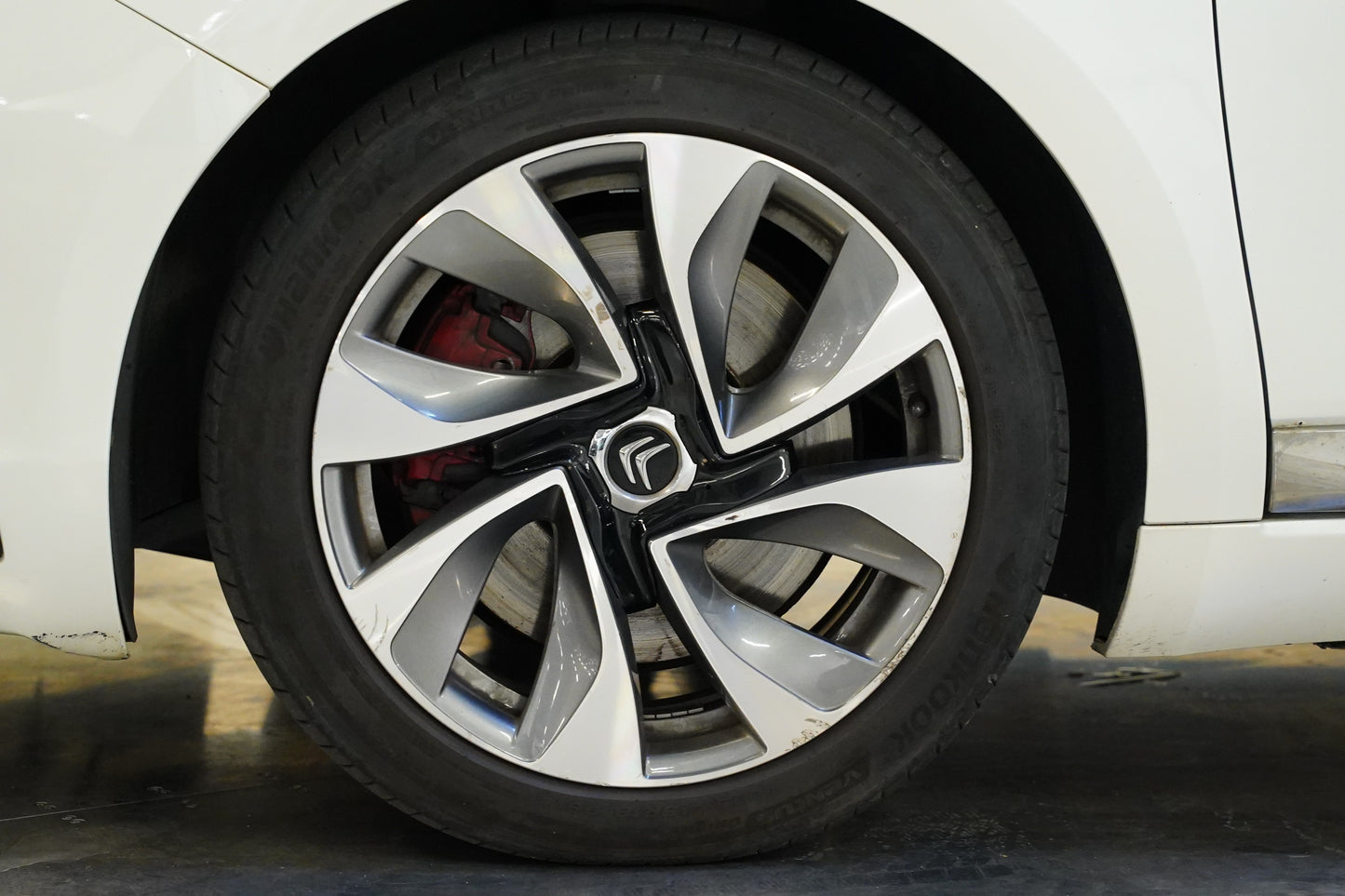 Citroën DS5 2.0 HDI 120 kW