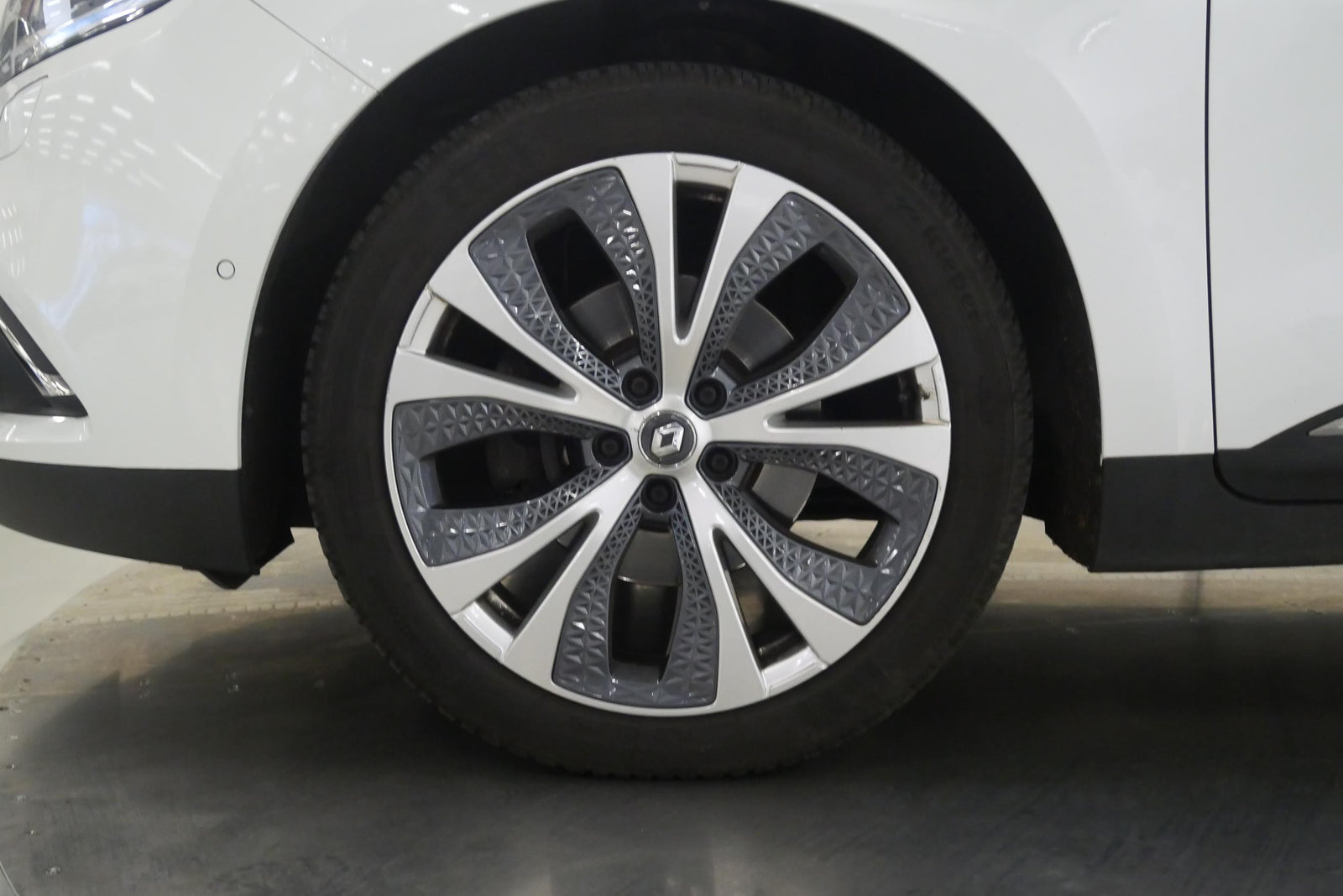 Renault Scénic 1.5 dCi 97 kW – foto 10