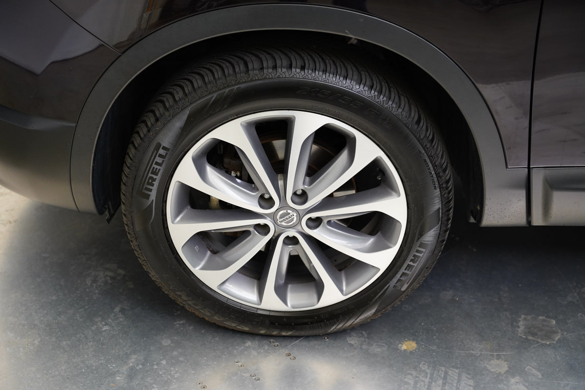 Nissan Qashqai 2.0 i 104 kW 4x4 Tekna