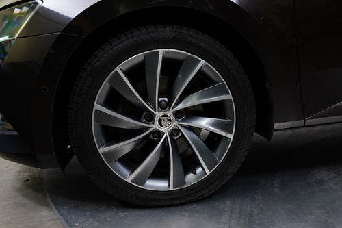 Škoda Superb 2.0 TDI 140 kW 4x4 L&K – foto 10