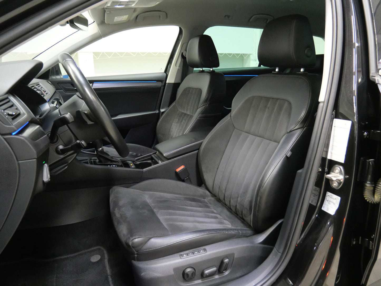 Škoda Superb 2.0 TDI 140 kW Style
