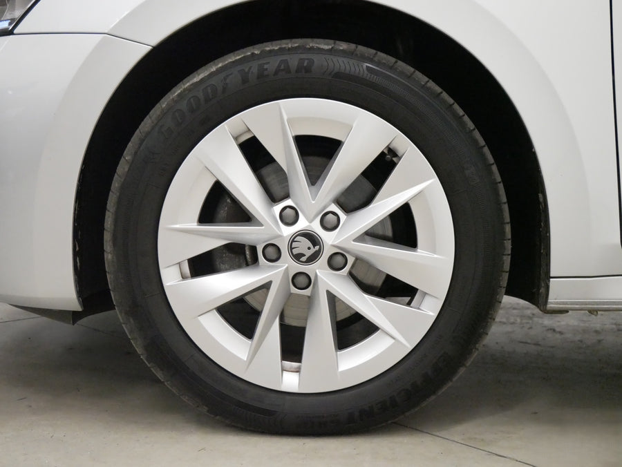 Škoda Octavia 2.0 TDI 110 kW Top Selection – foto 10