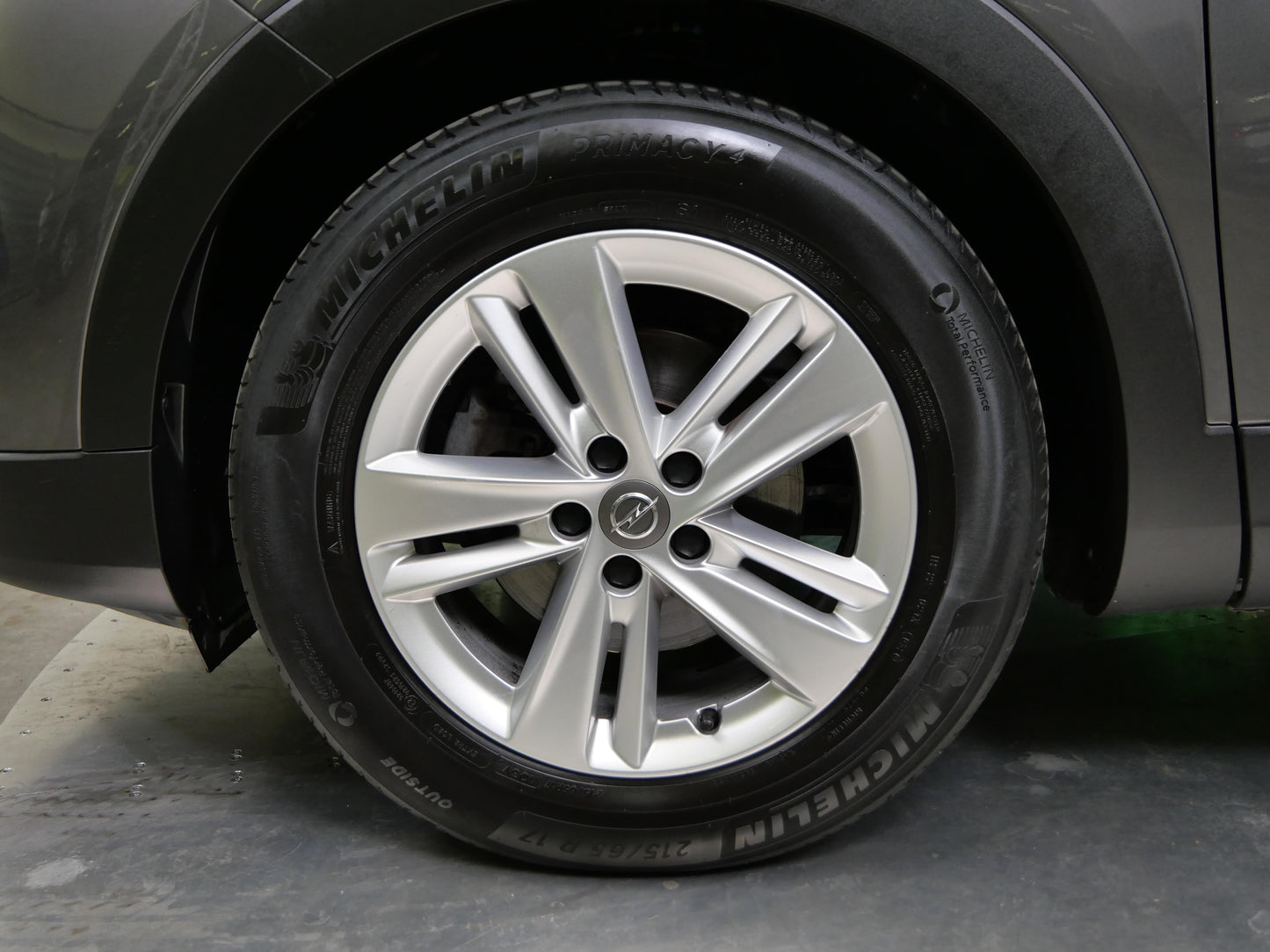 Opel Grandland X 1.2 i 96 kW Turbo Edition