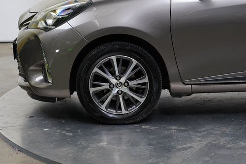 Toyota Yaris 1.5 VVT-iE 82 kW – foto 10