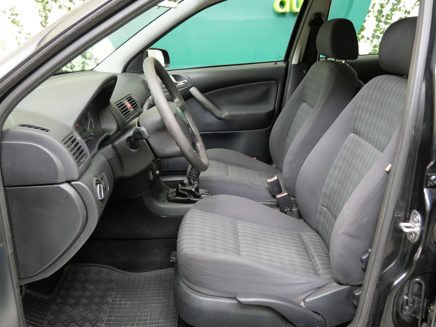 Škoda Octavia 1.6 MPI 75 kW Tour