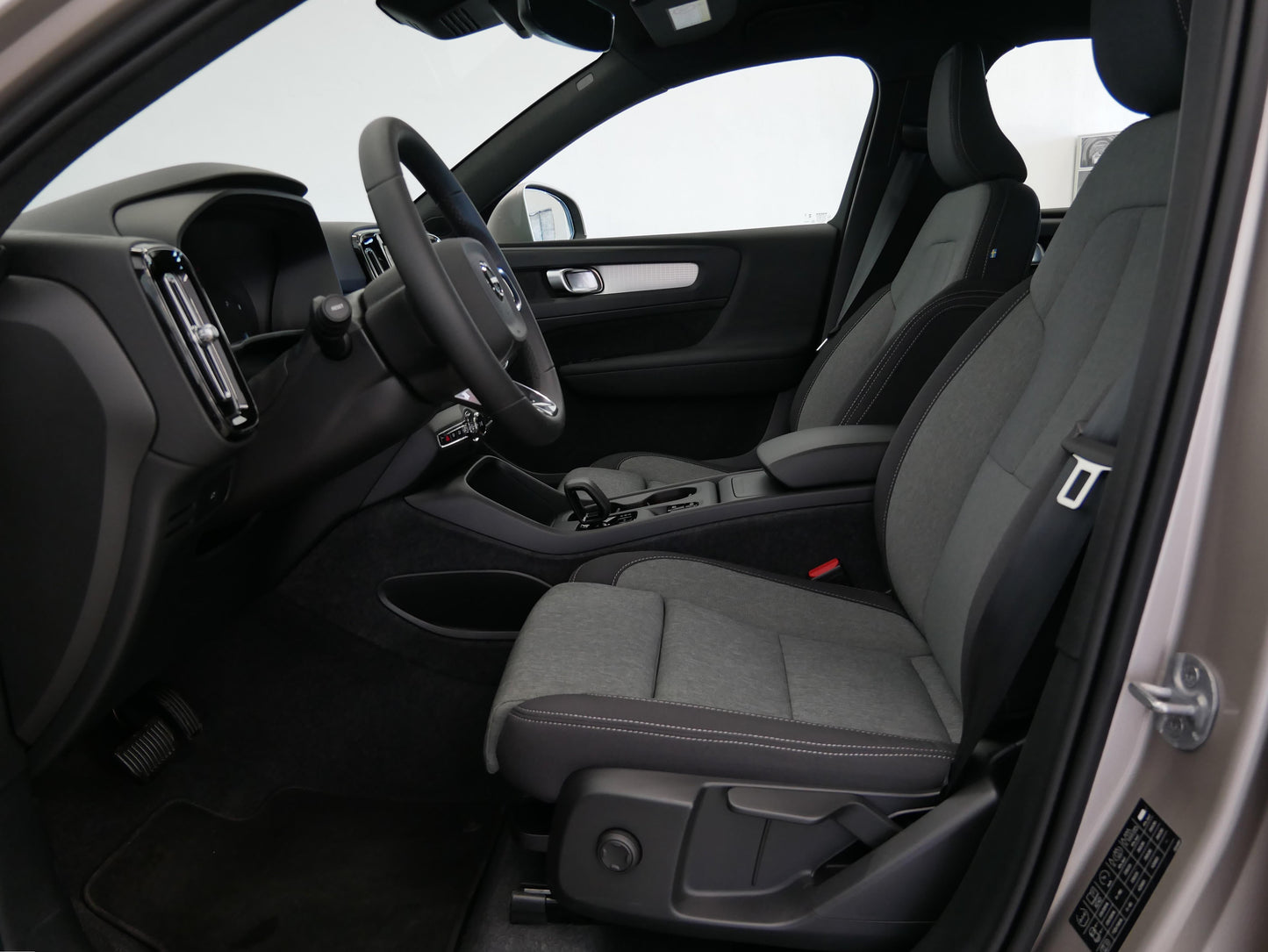 Volvo XC40 Core 2.0i B3