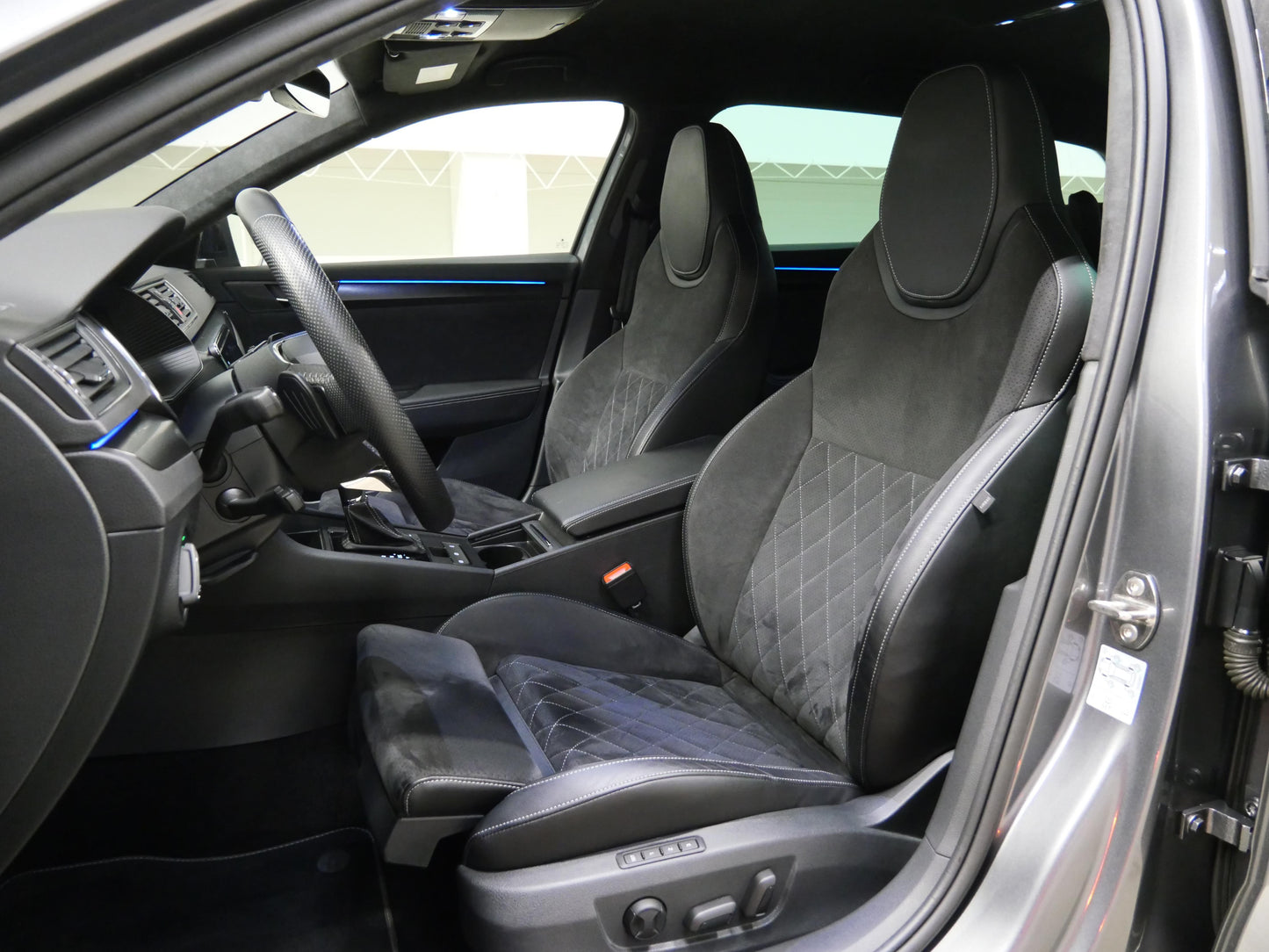 Škoda Superb 2.0 TDI 147 kW 4x4 SportLine