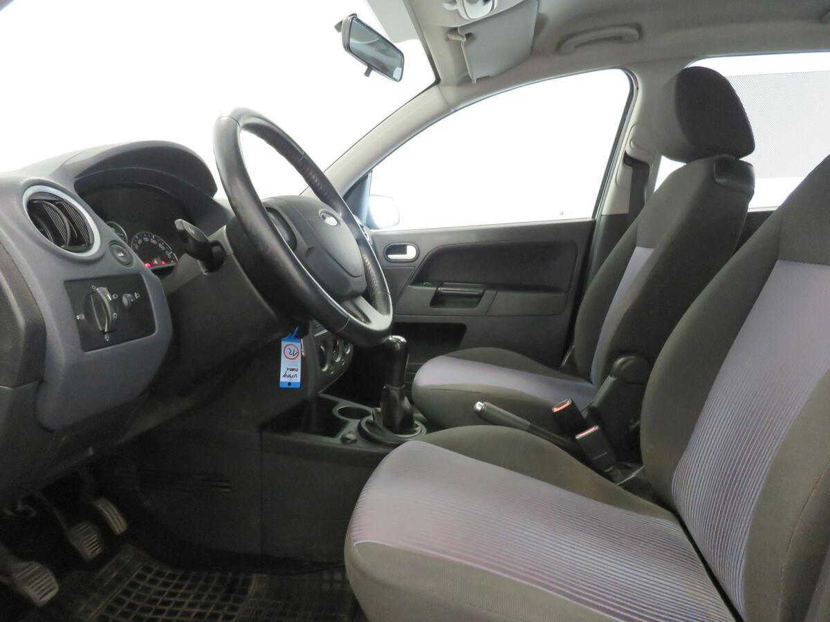 Ford Fusion 1.4i 59 kW Trend