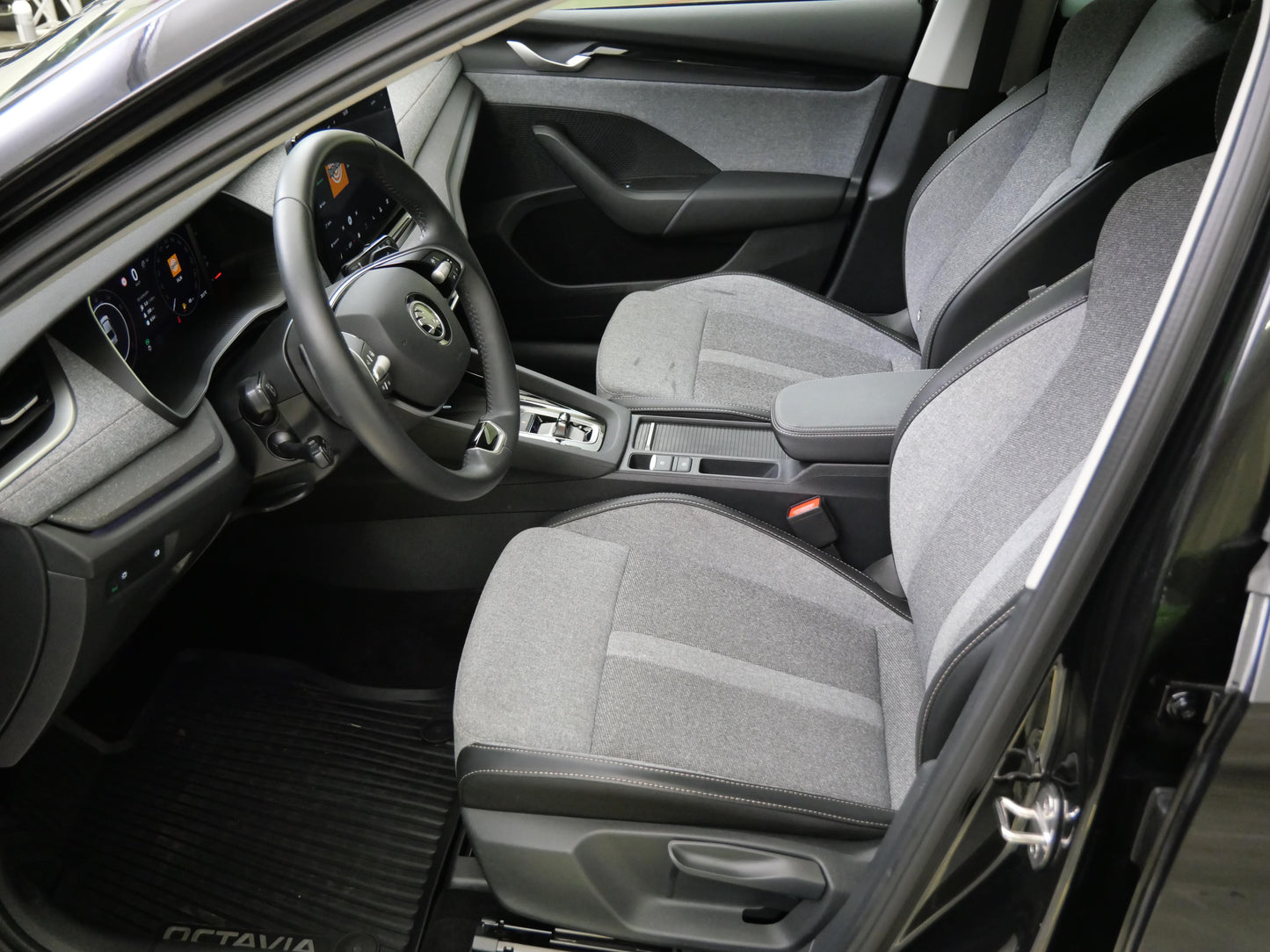 Škoda Octavia 1.5 eTSI 110 kW Top Selection