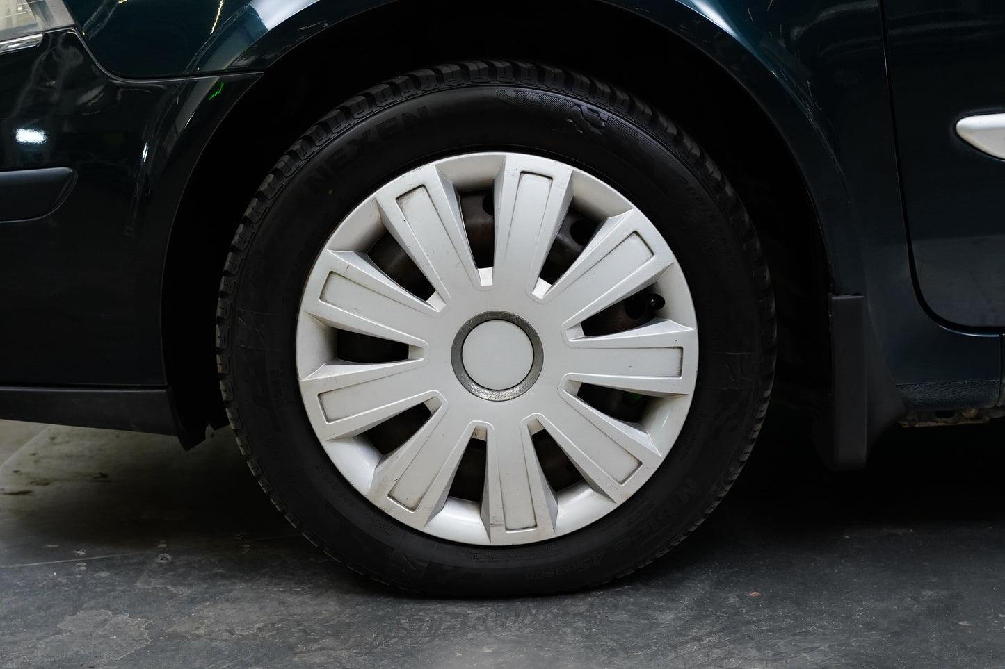 Renault Laguna 1.9 DCi 96 kW