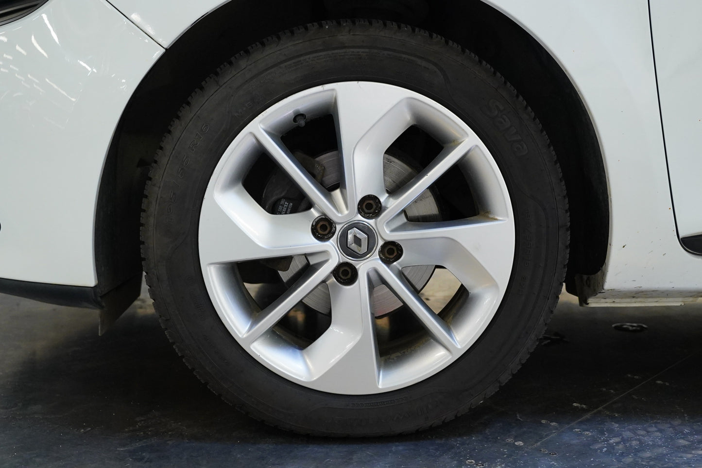 Renault Clio 1.2 i 54 kW Limited