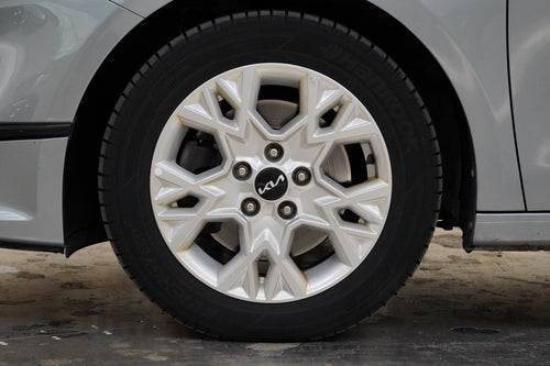 Kia Cee'd 1.5 T-GDI 117 kW – foto 10