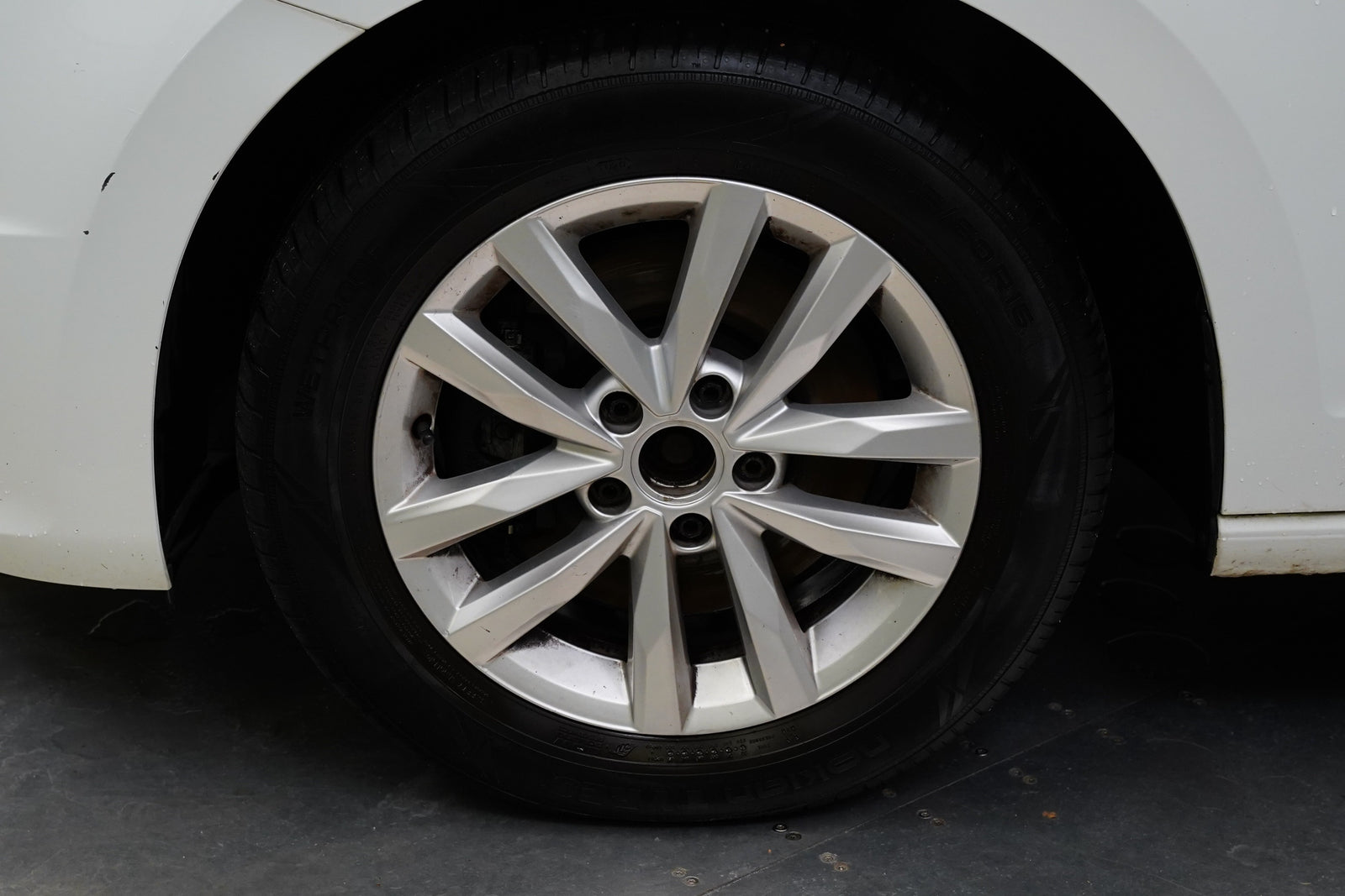 Volkswagen Touran 2.0 TDI 110 kW – foto 10