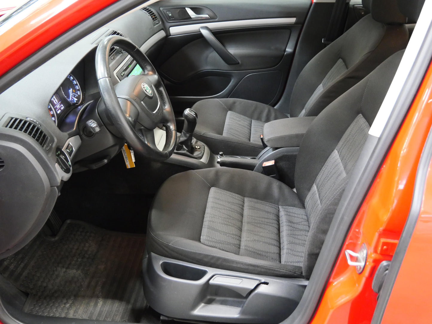 Škoda Octavia 1.6 TDI 77 kW Elegance