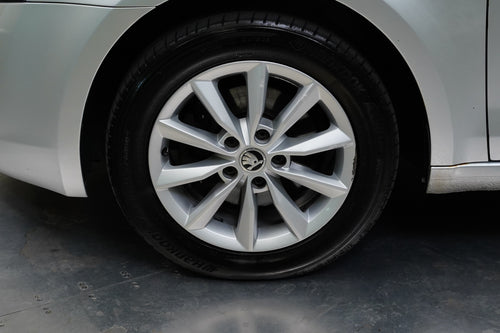Škoda Octavia 2.0 TDI 110 kW Ambitione – foto 10