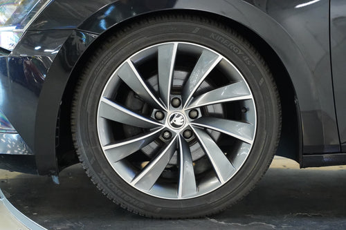 Škoda Superb 2.0 TDI 140 kW DSG L&K – foto 10