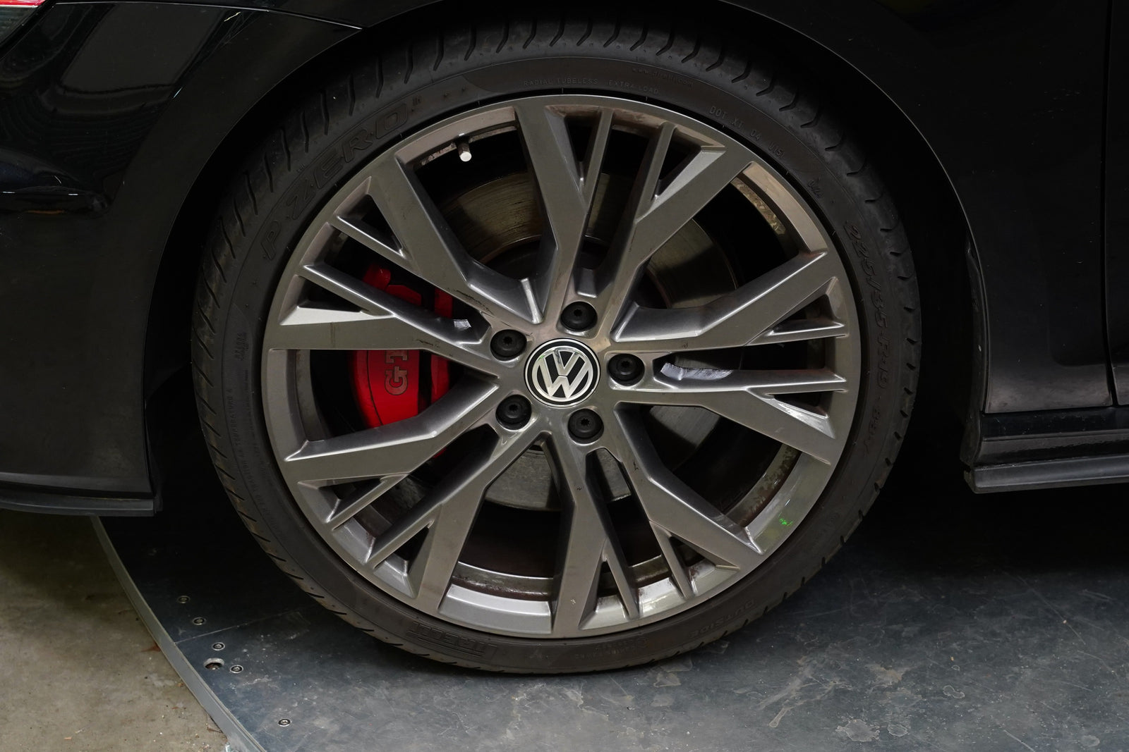Volkswagen Golf 2.0 TSI 169 kW GTI Performance – foto 10