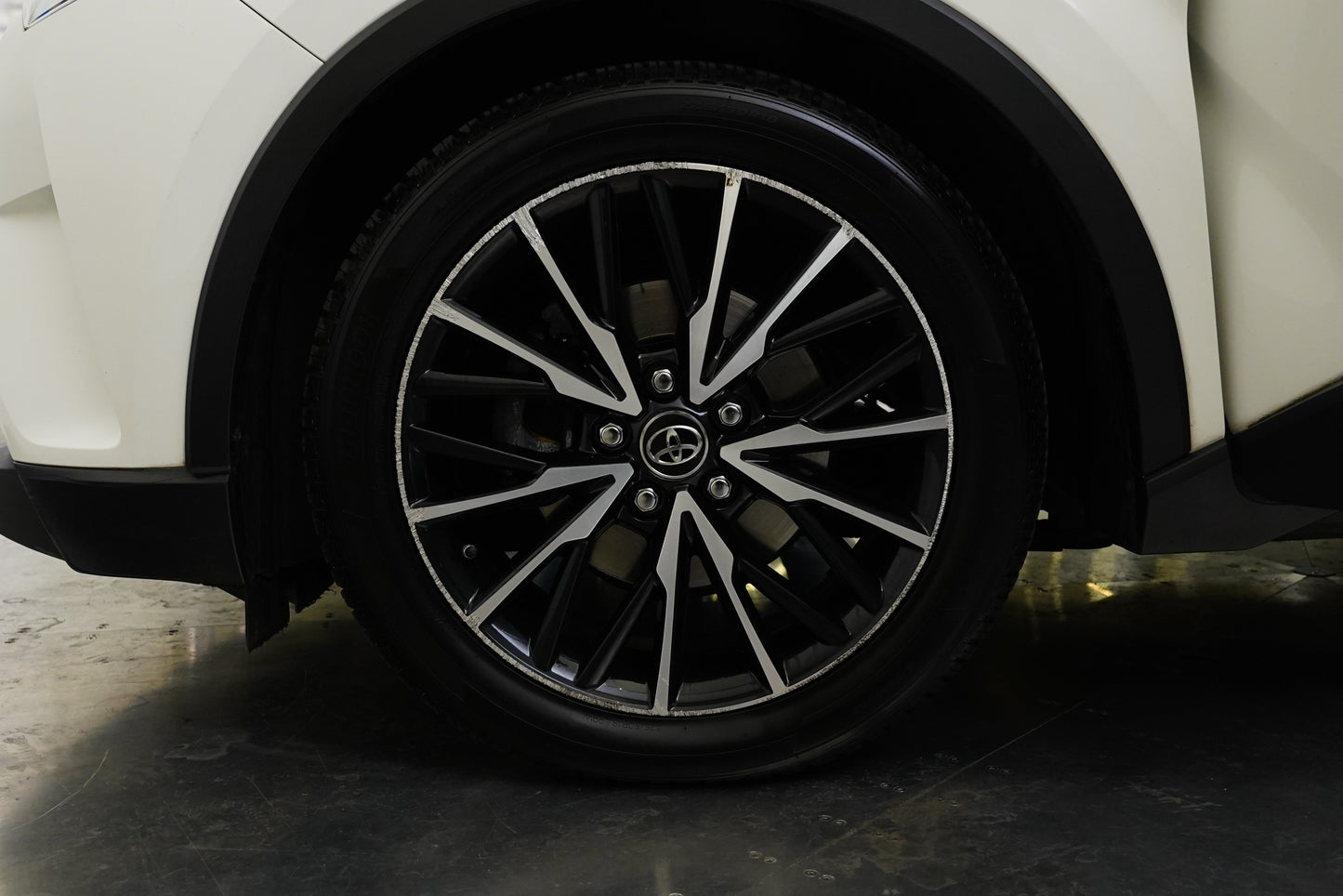Toyota C-HR 1.8 Hybrid 90 kW Flow