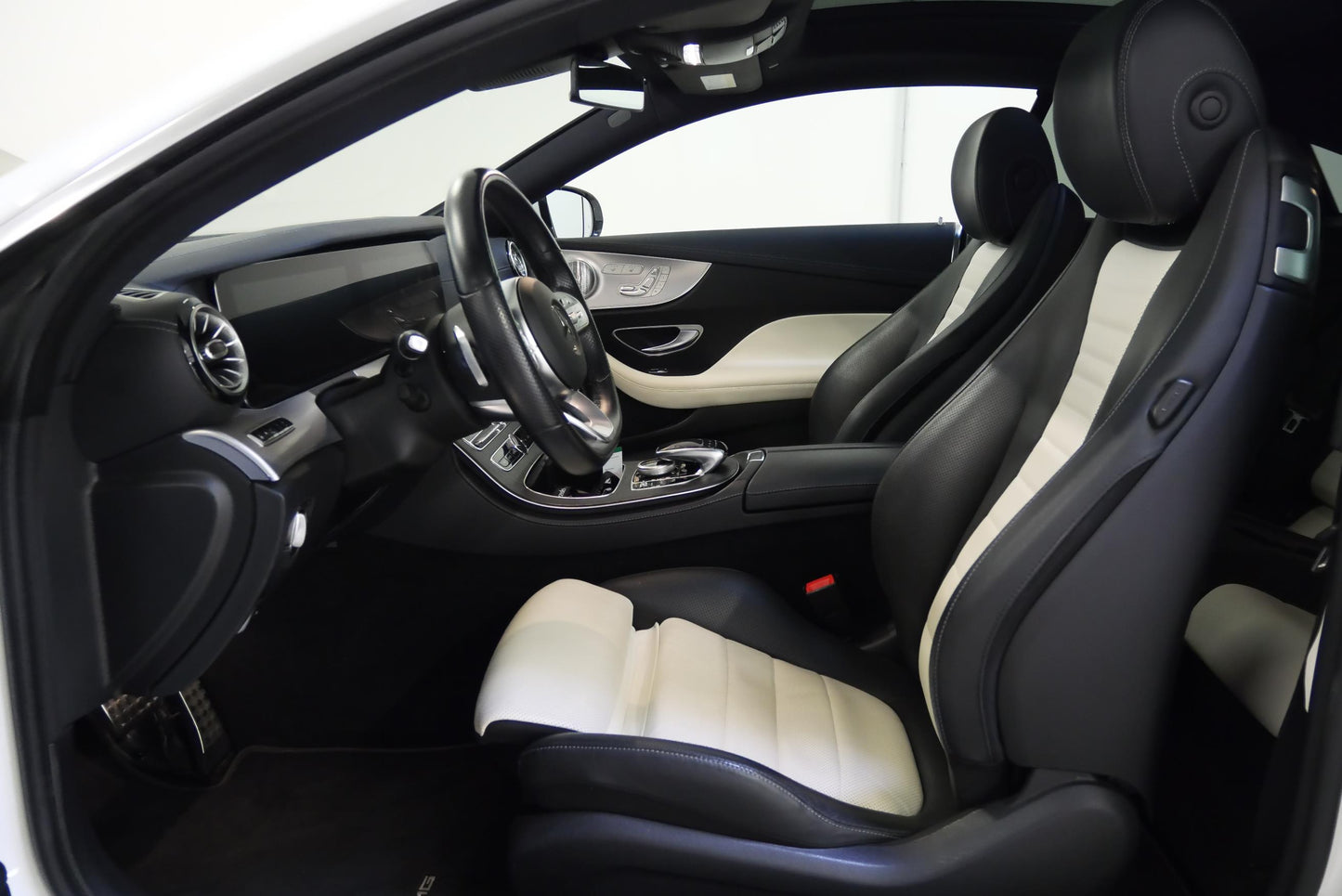 Mercedes-Benz Třídy E 450 270 kW 4Matic Coupe