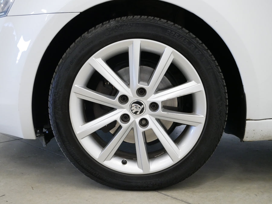 Škoda Octavia 2.0 TDI 110 kW Elegance – foto 10