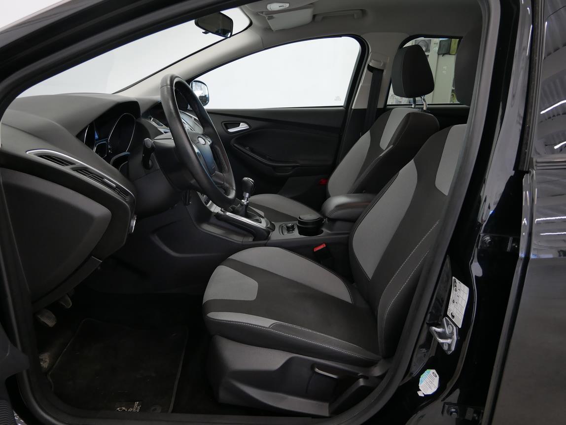 Ford Focus 1.0 EcoBoost Champions Edition
