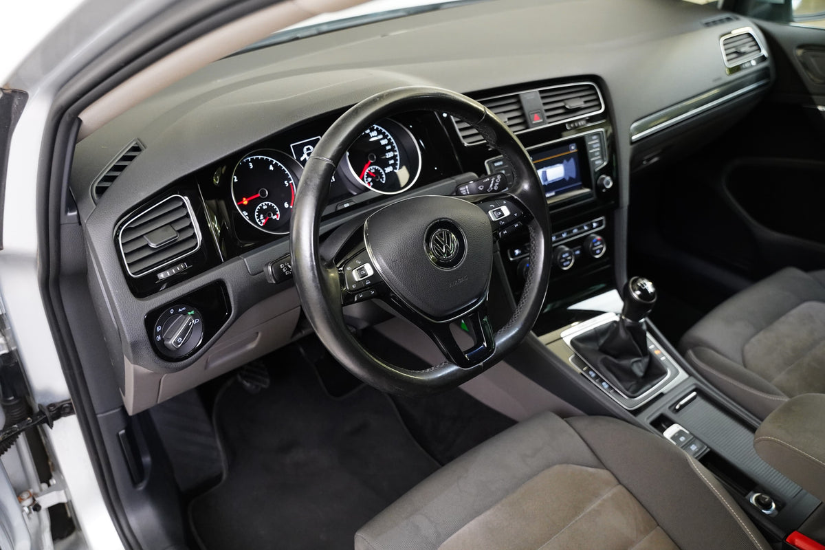 Volkswagen Golf 2.0TDi 110 kW 4Motion Highline – foto 11