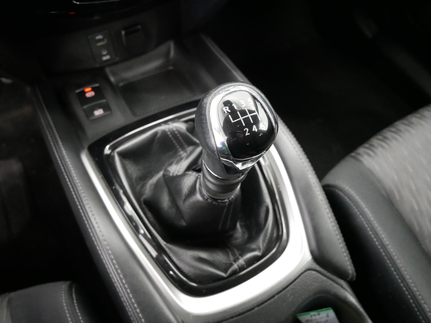 Nissan X-Trail 1.6 DIG-T 120 kW N-Connecta